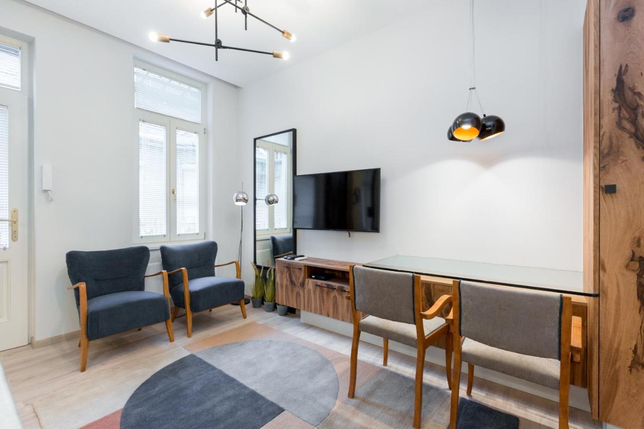 Luxury Dream Suite In The Absolute Center Budapest Bagian luar foto